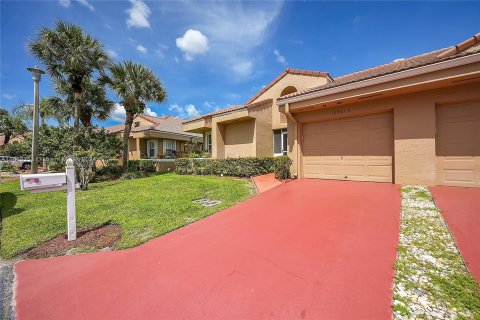 House in Boca Raton, Florida 2 bedrooms, 144.46 sq.m. № 1386182 - photo 8