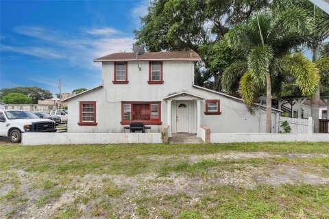 Propiedad comercial en venta en Davie, Florida № 1281486 - foto 6