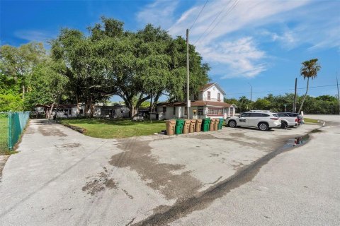 Commercial property in Davie, Florida № 1281487 - photo 15