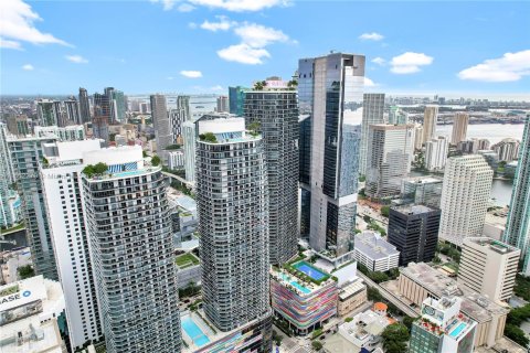 Condominio en venta en Miami, Florida, 3 dormitorios, 149.85 m2 № 1379027 - foto 3