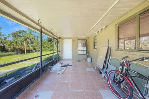 Villa ou maison à louer à Port Charlotte, Floride: 3 chambres, 118.36 m2 № 1378050 - photo 29