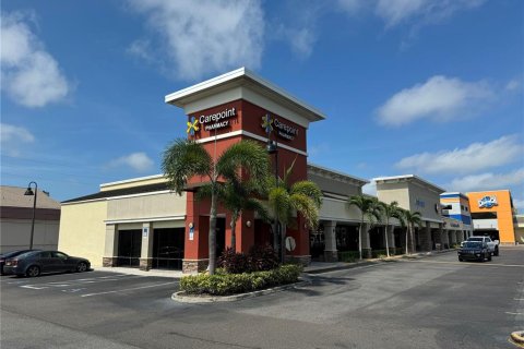 Propiedad comercial en alquiler en Seminole, Florida, 4966.18 m2 № 792741 - foto 1