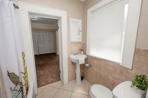 House in Lakeland, Florida 2 bedrooms, 100.89 sq.m. № 1343737 - photo 24