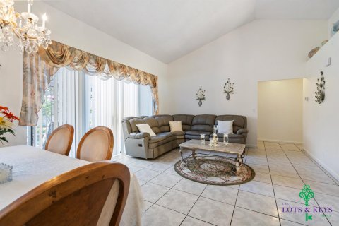 Villa ou maison à vendre à Lauderhill, Floride: 4 chambres, 174.28 m2 № 1224894 - photo 4