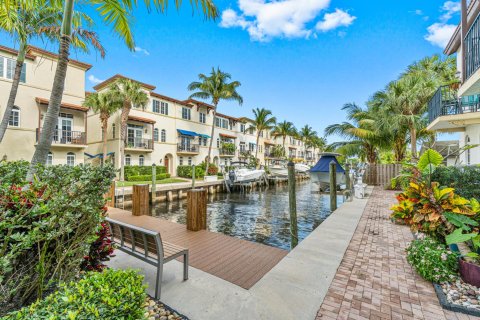 Touwnhouse à vendre à Boynton Beach, Floride: 3 chambres, 199.28 m2 № 1224877 - photo 4