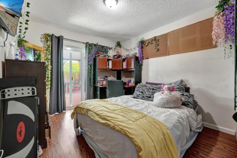 Casa en venta en Coral Springs, Florida, 4 dormitorios, 228.73 m2 № 1221257 - foto 28