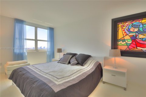 Condominio en venta en Miami Beach, Florida, 2 dormitorios, 106.56 m2 № 1138610 - foto 14