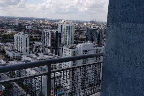 Condominio en venta en Miami, Florida, 1 dormitorio, 61.59 m2 № 1153806 - foto 2