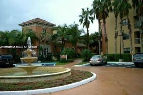 Condominio en venta en Doral, Florida, 1 dormitorio, 65.96 m2 № 1153805 - foto 2