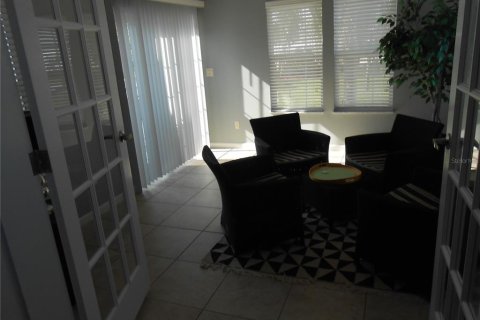Снять в аренду квартиру в Пунта-Горда, Флорида 2 спальни, 164.99м2, № 725103 - фото 15