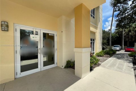 Immobilier commercial à vendre à Tamarac, Floride № 1325627 - photo 3