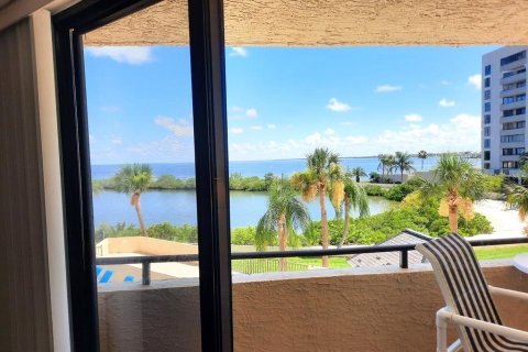 Condominio en venta en Hudson, Florida, 2 dormitorios, 88.26 m2 № 1250274 - foto 18