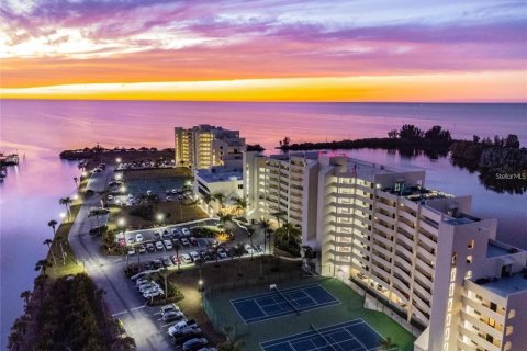 Condominio en venta en Hudson, Florida, 2 dormitorios, 88.26 m2 № 1250274 - foto 3