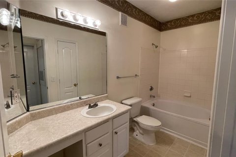 Condo in Tampa, Florida, 1 bedroom  № 1361379 - photo 13