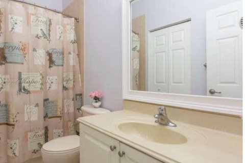 Townhouse in Homestead, Florida 3 bedrooms, 140.19 sq.m. № 1400124 - photo 9