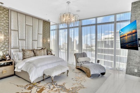 Condominio en venta en Aventura, Florida, 6 dormitorios, 535.3 m2 № 1175905 - foto 21