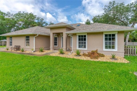 Villa ou maison à vendre à Edgewater, Floride: 5 chambres, 280.56 m2 № 1341327 - photo 2