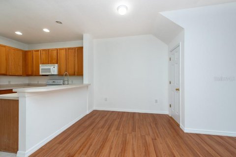 Adosado en venta en Tampa, Florida, 2 dormitorios, 112.97 m2 № 1359262 - foto 8