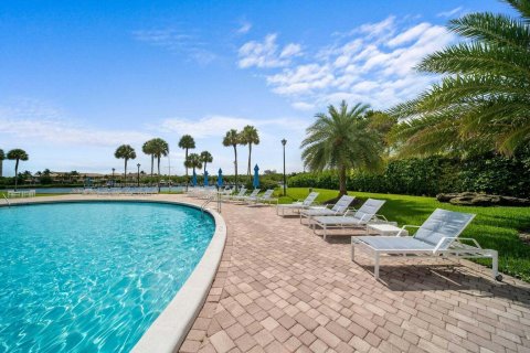 Copropriété à vendre à Boca Raton, Floride: 2 chambres, 122.17 m2 № 1136542 - photo 13