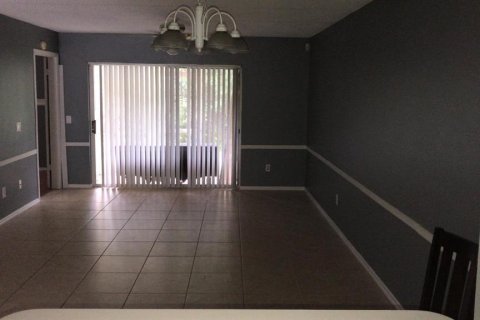 Copropriété à louer à Orlando, Floride: 2 chambres, 94.11 m2 № 1356120 - photo 4