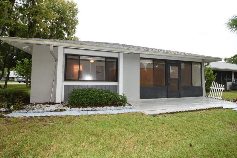 Townhouse in Palm Coast, Florida 3 bedrooms, 123 sq.m. № 1356109 - photo 3