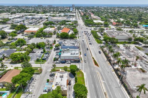 Propiedad comercial en venta en Pompano Beach, Florida № 1325682 - foto 9