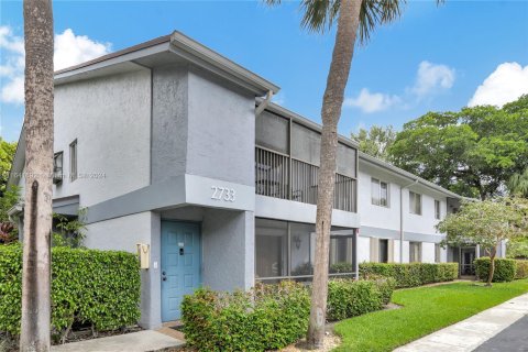 Condo in Oakland Park, Florida, 2 bedrooms  № 1320849 - photo 24