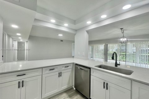 Copropriété à vendre à Boynton Beach, Floride: 3 chambres, 132.48 m2 № 1329768 - photo 5