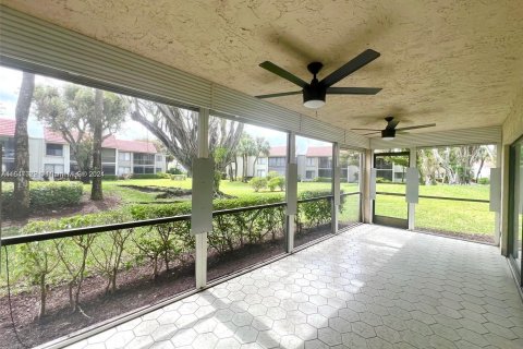 Copropriété à vendre à Boynton Beach, Floride: 3 chambres, 132.48 m2 № 1329768 - photo 13