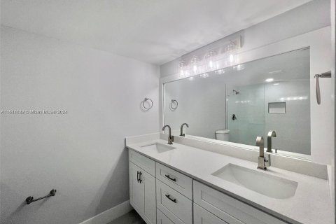 Copropriété à vendre à Boynton Beach, Floride: 3 chambres, 132.48 m2 № 1329768 - photo 12