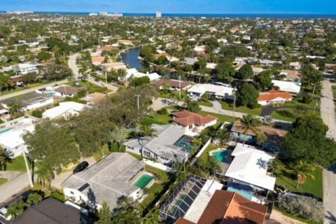 Villa ou maison à vendre à Lighthouse Point, Floride: 3 chambres, 191.47 m2 № 935312 - photo 28