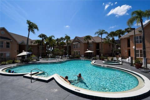 Appartement à louer à Kissimmee, Floride: 1 chambre, 60.2 m2 № 538018 - photo 4