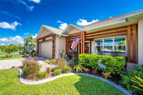 Casa en venta en Punta Gorda, Florida, 3 dormitorios, 244.89 m2 № 1343240 - foto 2