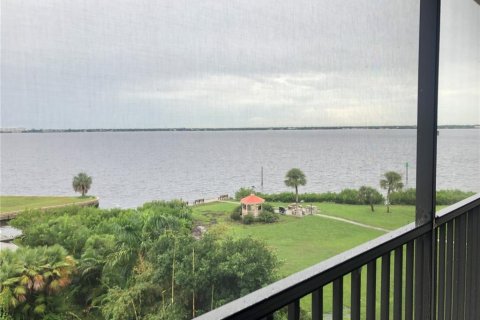 Copropriété à vendre à Punta Gorda, Floride: 2 chambres, 125.98 m2 № 1343275 - photo 1