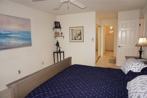 Condo in Punta Gorda, Florida, 2 bedrooms  № 1343275 - photo 23