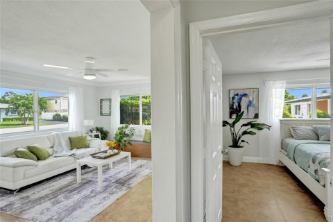 House in Fort Lauderdale, Florida 2 bedrooms, 283.72 sq.m. № 1382989 - photo 4