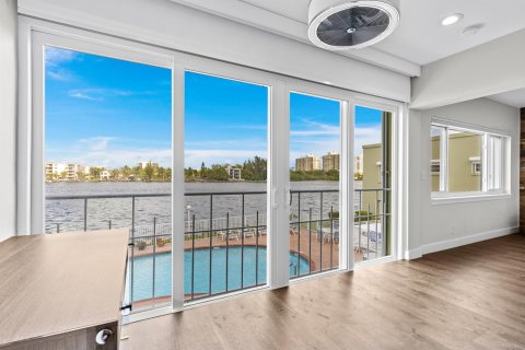 Copropriété à vendre à Boca Raton, Floride: 2 chambres, 103.86 m2 № 1221281 - photo 10