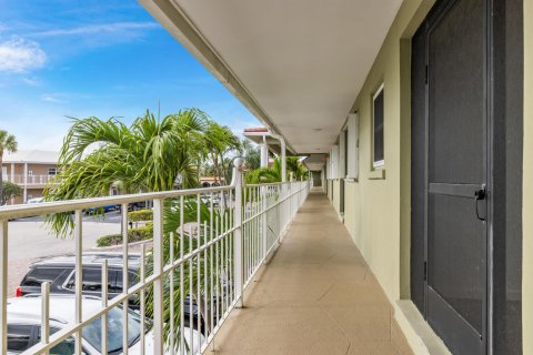 Condo in Boca Raton, Florida, 2 bedrooms  № 1221281 - photo 29