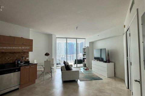 Condominio en venta en Miami, Florida, 1 dormitorio, 71.35 m2 № 1412281 - foto 14