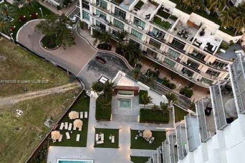 Condominio en venta en Miami, Florida, 1 dormitorio, 71.35 m2 № 1412281 - foto 2