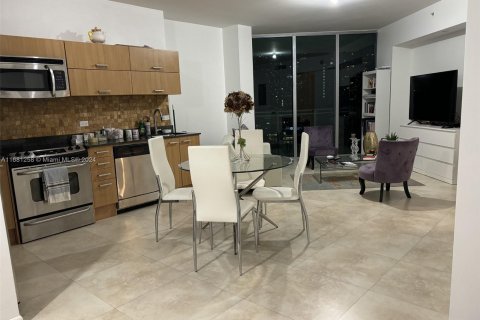 Condominio en venta en Miami, Florida, 1 dormitorio, 71.35 m2 № 1412281 - foto 11