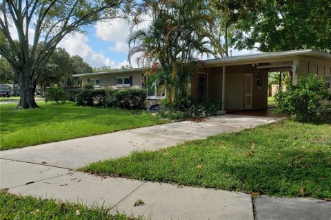 Villa ou maison à vendre à Clearwater, Floride: 3 chambres, 89.93 m2 № 1346174 - photo 2