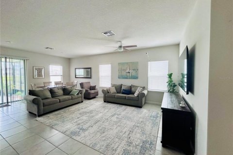 Casa en venta en Saint Cloud, Florida, 4 dormitorios, 247.77 m2 № 1346172 - foto 13