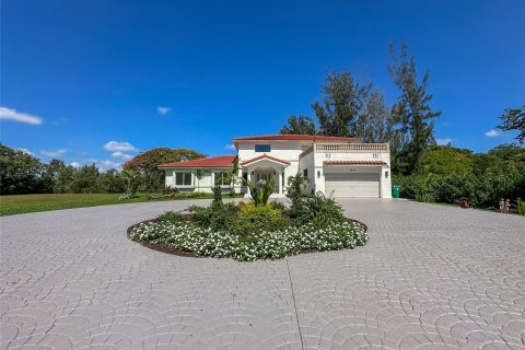 Villa ou maison à vendre à Southwest Ranches, Floride: 4 chambres, 448.25 m2 № 1231369 - photo 2