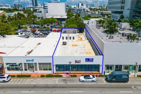 Купить коммерческую недвижимость в Майами-Бич, Флорида № 1102547 - фото 3