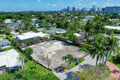 House in Fort Lauderdale, Florida 4 bedrooms, 291.71 sq.m. № 1102498 - photo 14