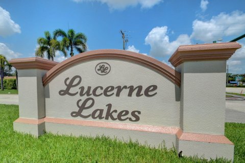 Copropriété à vendre à Lake Worth, Floride: 2 chambres, 111.11 m2 № 1103135 - photo 13