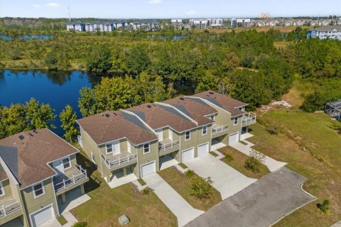 Townhouse in Davenport, Florida 4 bedrooms, 189.06 sq.m. № 1422379 - photo 28