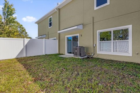 Townhouse in Davenport, Florida 4 bedrooms, 189.06 sq.m. № 1422379 - photo 26