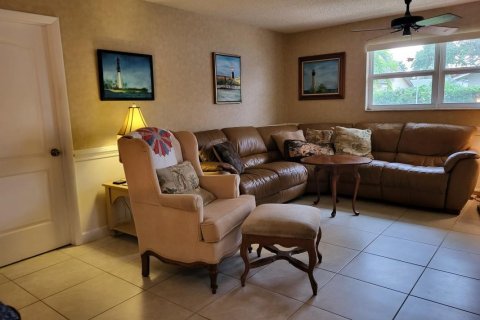 Casa en venta en Coral Springs, Florida, 3 dormitorios, 204.01 m2 № 930053 - foto 9